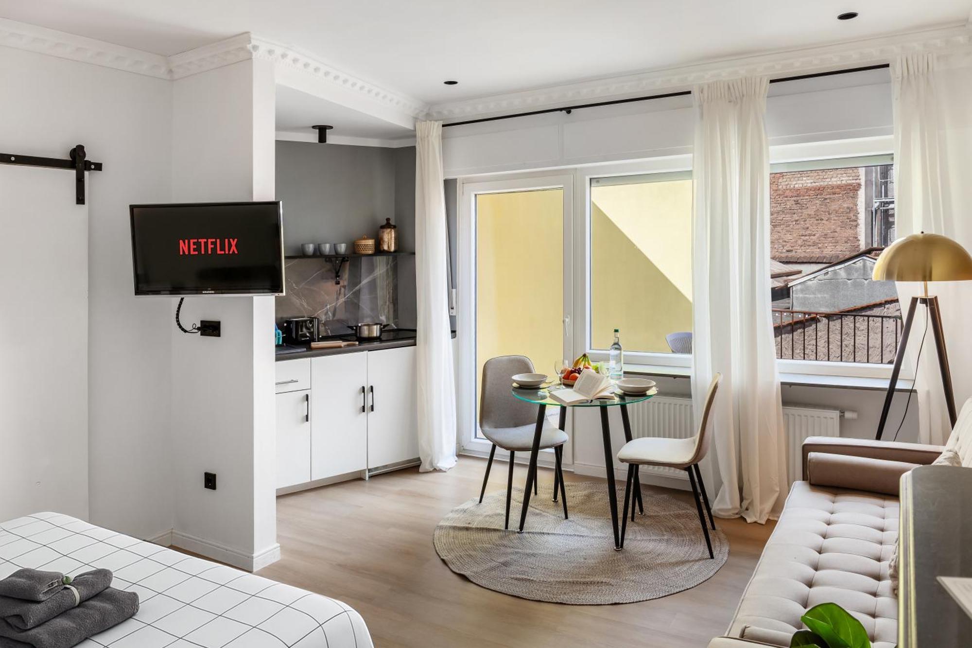 Modern Stay I Cosy & Central Apartments コブレンツ エクステリア 写真